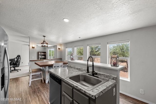 12631 W Blue Aloe Street, Tucson, AZ 85735