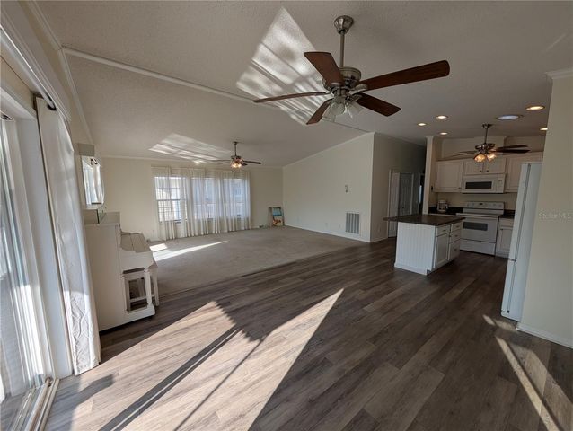 4300 RIVERSIDE DRIVE 86, Punta Gorda, FL 33982