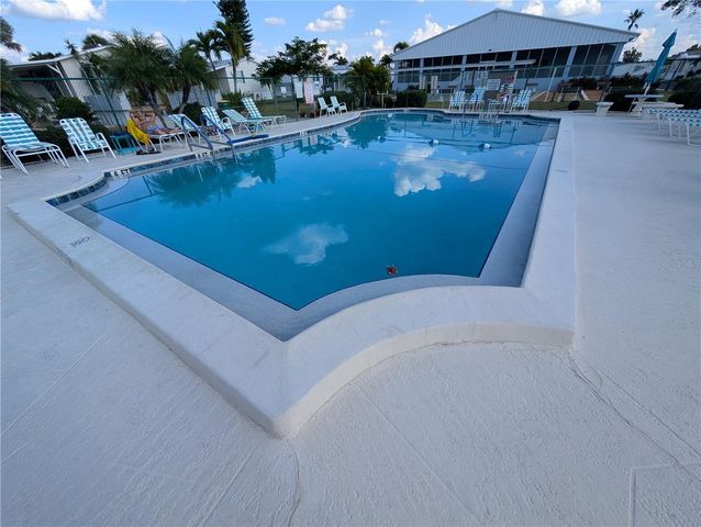 4300 RIVERSIDE DRIVE 86, Punta Gorda, FL 33982