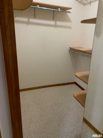 1109 N PARK Avenue, Herrin, IL 62948