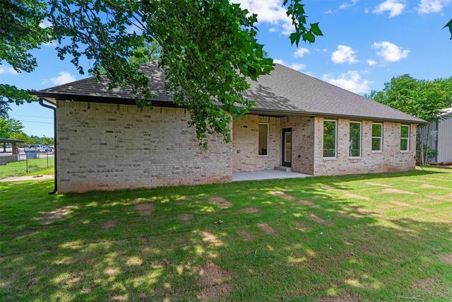 267 NW 10th Street, Newcastle, OK 73065