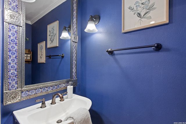 13903 Red Maple Wood, San Antonio, TX 78249