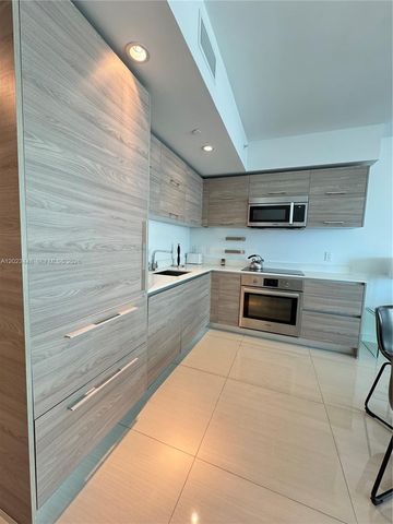1300 S Miami Ave 1608, Miami, FL 33130