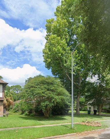 5710 Council Grove Lane, Houston, TX 77088