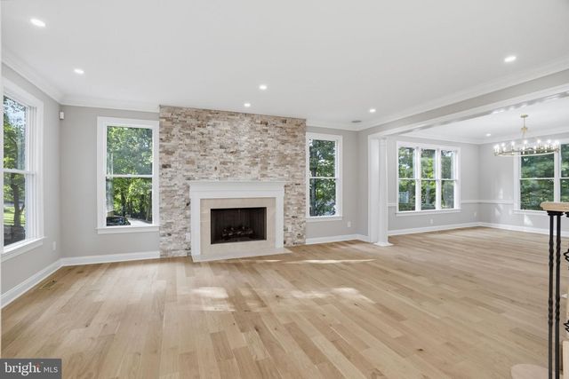 484 KING OF PRUSSIA RD, Wayne, PA 19087