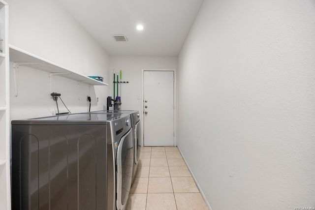 11719 Bridge Hampton, San Antonio, TX 78251
