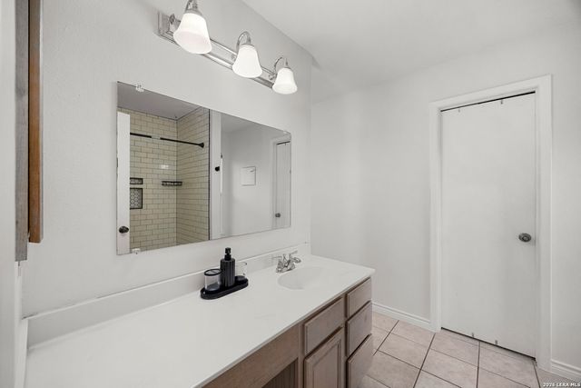 11719 Bridge Hampton, San Antonio, TX 78251