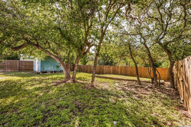 11719 Bridge Hampton, San Antonio, TX 78251