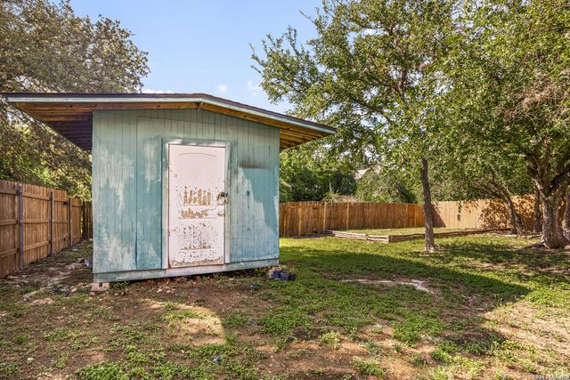 11719 Bridge Hampton, San Antonio, TX 78251