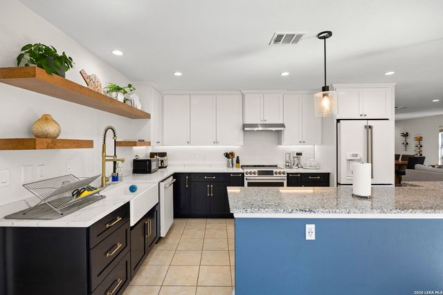 11719 Bridge Hampton, San Antonio, TX 78251