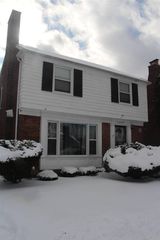 13427 Pembroke Avenue, Detroit, MI 48235