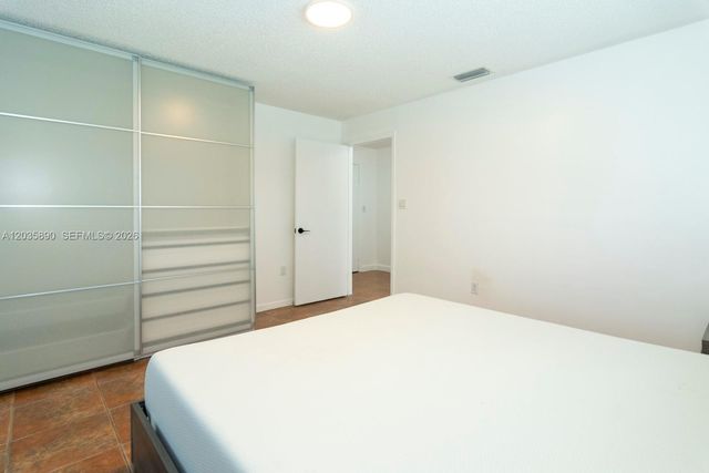 2729 SW 67th Avenue 0, Miami, FL 33155
