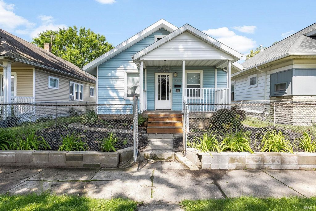 717 N Brookfield Street, South Bend, IN 46628