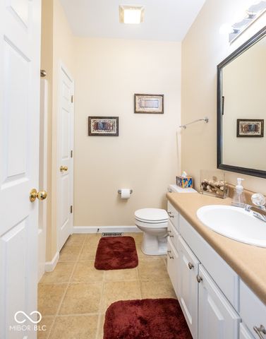 2326 Colfax Lane, Indianapolis, IN 46260