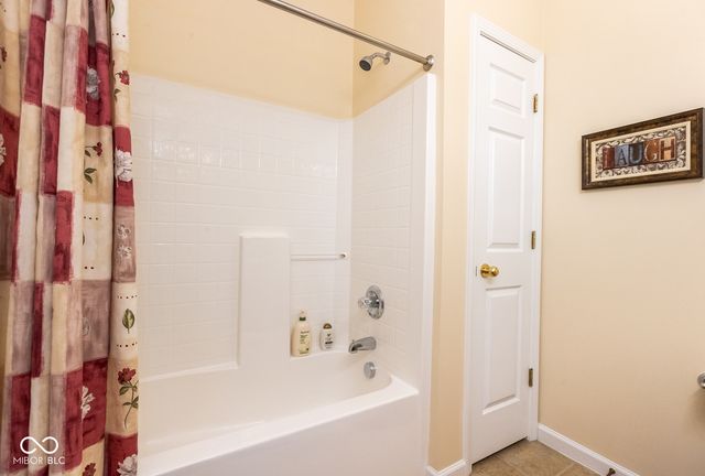 2326 Colfax Lane, Indianapolis, IN 46260