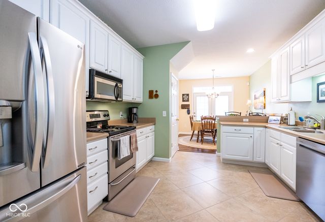 2326 Colfax Lane, Indianapolis, IN 46260