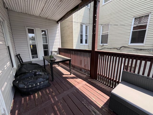 11 Gates St. 1, Boston, MA 02127
