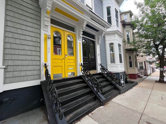 11 Gates St. 1, Boston, MA 02127