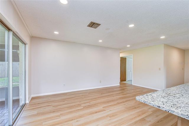 14012 CASCADE LANE, Tampa, FL 33618