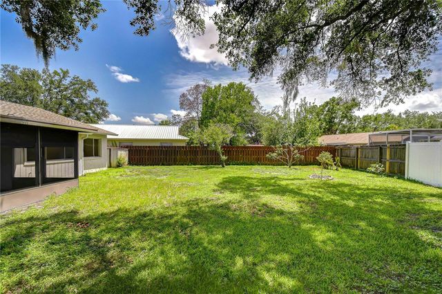 14012 CASCADE LANE, Tampa, FL 33618