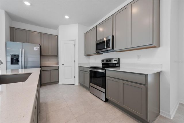 346 RUSTIC RAIL DRIVE, Lake Wales, FL 33859