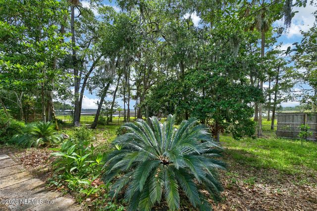 469 PABLO POINT Drive, Jacksonville, FL 32225