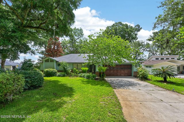 469 PABLO POINT Drive, Jacksonville, FL 32225