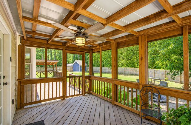 228 Knightsbridge Drive, Charleston, SC 29418