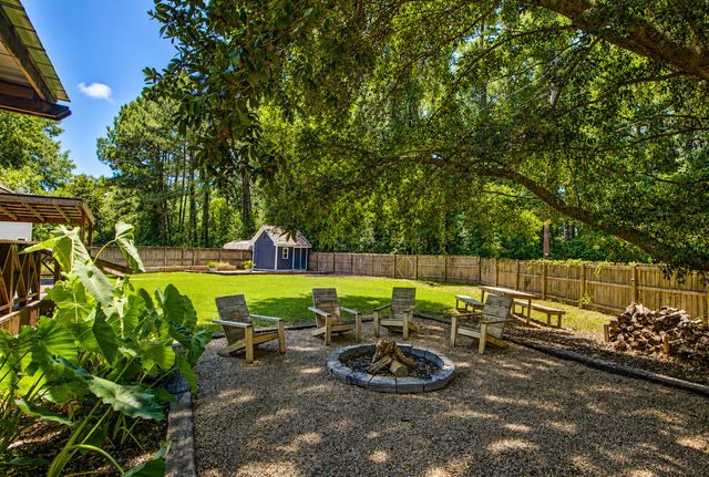 228 Knightsbridge Drive, Charleston, SC 29418
