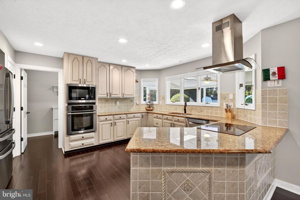 Image 16 of property listing at 100 LONGVIEW DR, Elkton, MD 21921