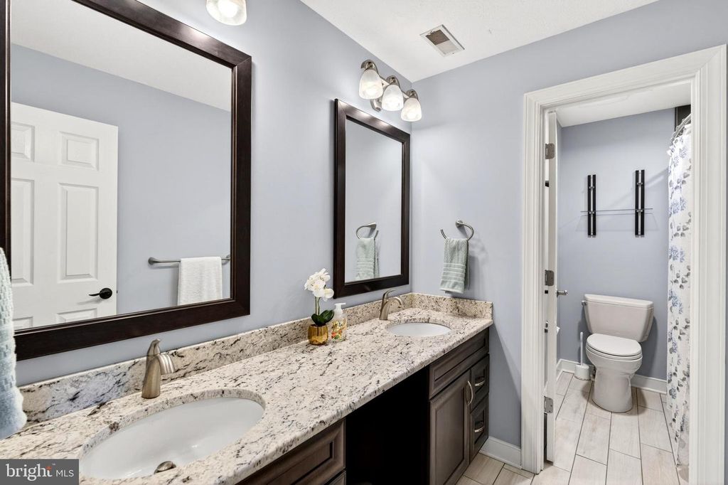 Image 45 of property listing at 100 LONGVIEW DR, Elkton, MD 21921