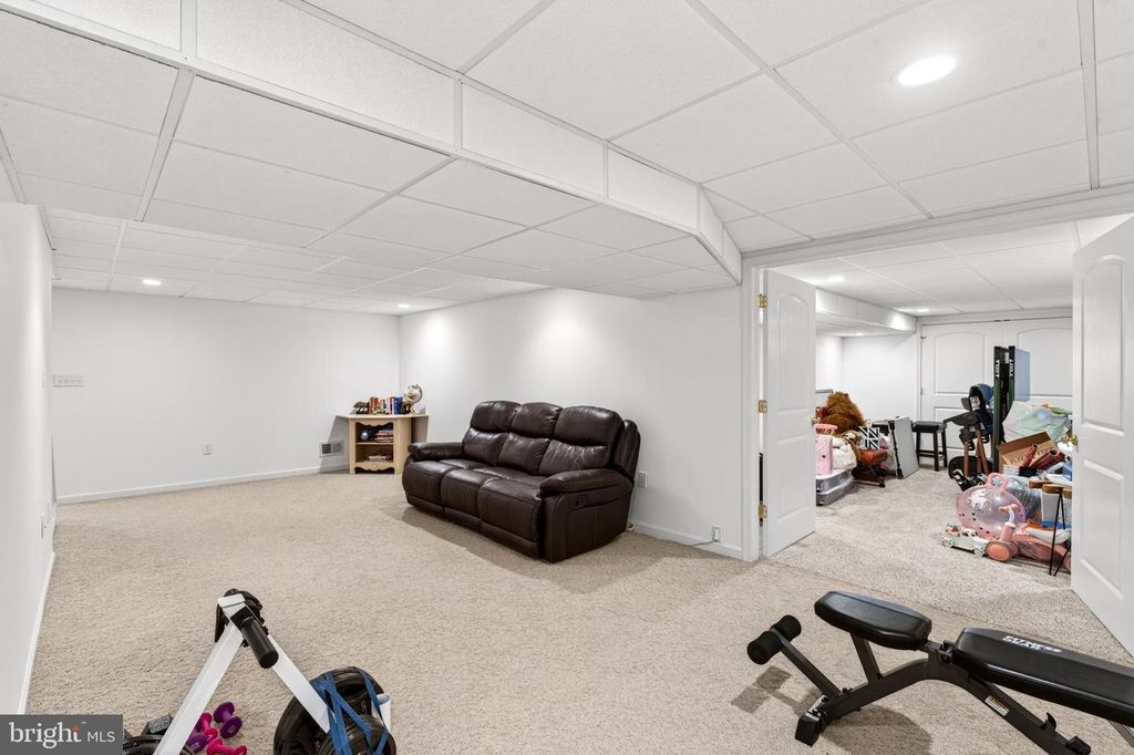 Image 46 of property listing at 100 LONGVIEW DR, Elkton, MD 21921