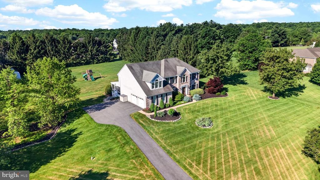 Image 5 of property listing at 100 LONGVIEW DR, Elkton, MD 21921