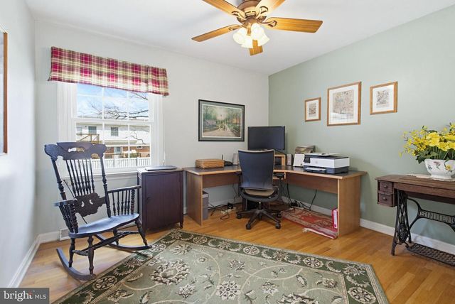 1719 SANTA BARBARA DR, Lancaster, PA 17601