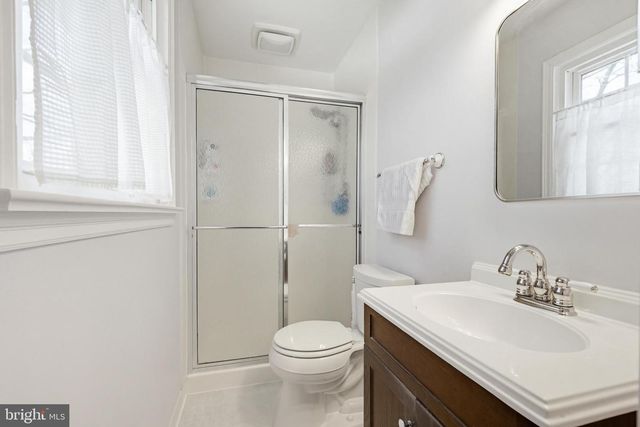 1719 SANTA BARBARA DR, Lancaster, PA 17601