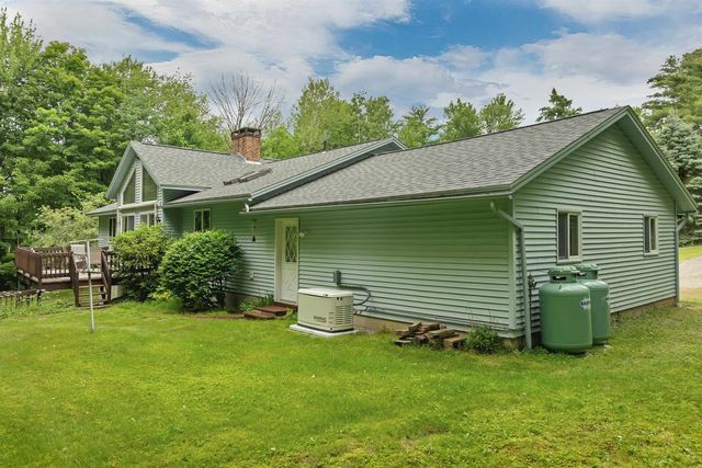 23 Cross Lane, Gilford, NH 03249