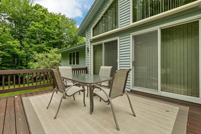 23 Cross Lane, Gilford, NH 03249