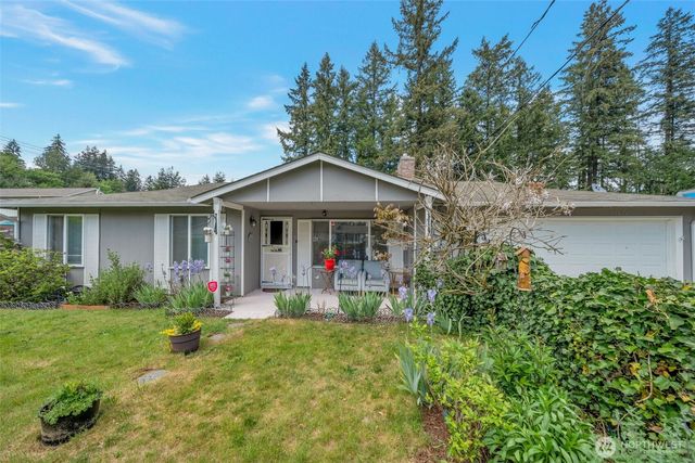 15404 SE 304th Place, Kent, WA 98042