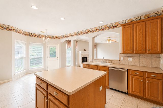 514 KEN DR, San Antonio, TX 78258