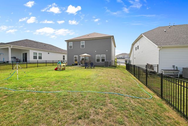 1241 Dutch Peak, Lebanon, TN 37090