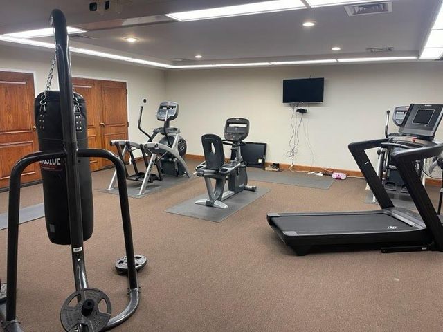 7685 Northcross DR 429, Austin, TX 78757