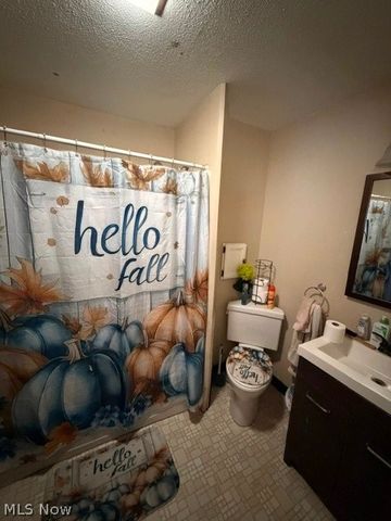 13445 Emerson Avenue, Lakewood, OH 44107