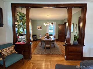 2319 S Dixie Drive, Kettering, OH 45409