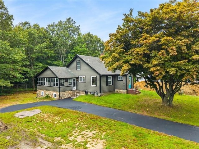 618 Wareham St., Middleboro, MA 02346
