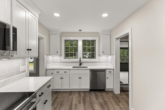 618 Wareham St., Middleboro, MA 02346