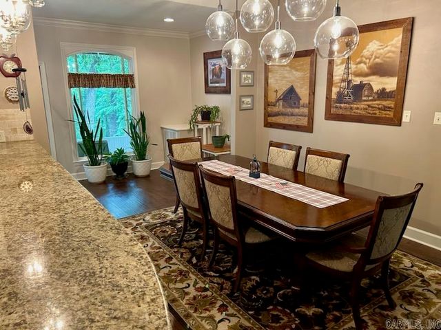 1185 BLUE GRASS, Benton, AR 72019