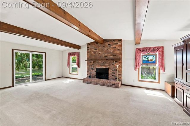 22555 Shadowglen Drive, Farmington Hills, MI 48335