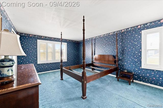 22555 Shadowglen Drive, Farmington Hills, MI 48335