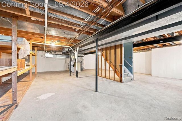 22555 Shadowglen Drive, Farmington Hills, MI 48335
