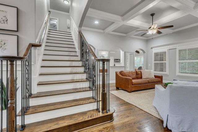 2040 Brisbane Dr, Spring Hill, TN 37174